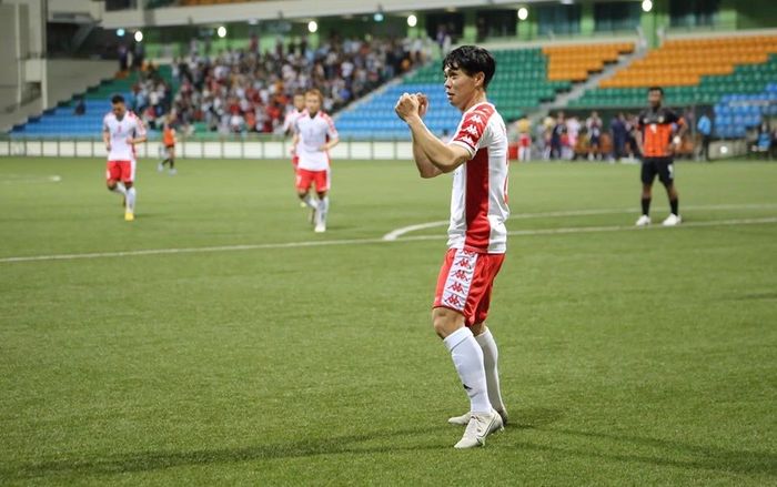 Công Phượng ghi bàn và dấu mốc mới trong sự nghiệp