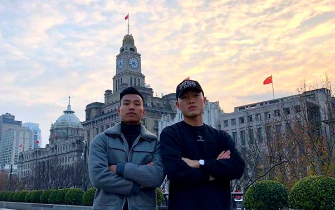 Văn Thanh kêu gọi like fanpage, Xuân Trường rủ Đức Huy report luôn trang cá nhân