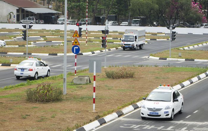Tổng cục Đường bộ khẳng định không có chuyện tăng học phí lái xe lên đến 30 triệu đồng
