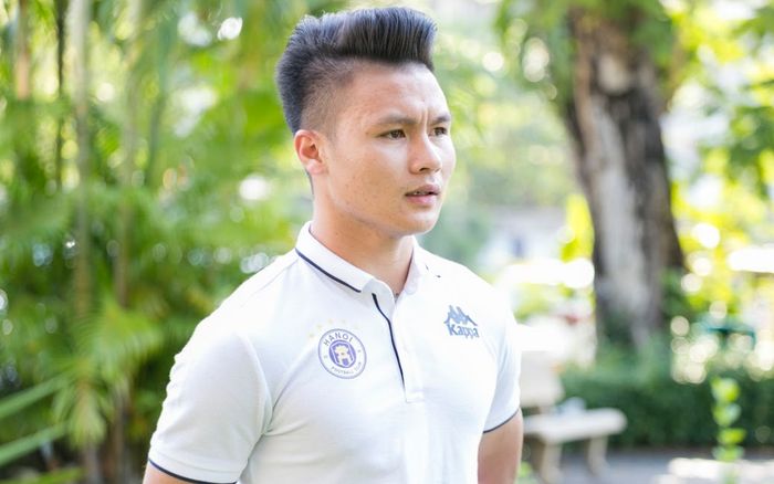 Quang Hải: 'TPHCM mạnh khi có Công Phượng nhưng Hà Nội sẽ thắng'