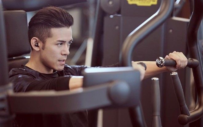 Thẩm Chấn Hiên: Tiểu sinh TVB quay về đóng vai nam chính trong phim mới, sự nghiệp cuối cùng đã được thăng hoa