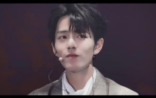 Rộ tin ông ngoại Tiêu Chiến qua đời giữa bão ồn ào của cháu trai?