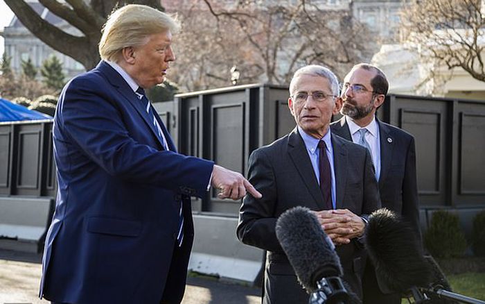 Tổng thống Trump quyên tặng khoản lương 100.000 USD để chống dịch Covid-19