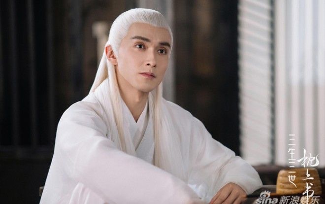 Cao Vỹ Quang: Cảnh hôn với Địch Lệ Nhiệt Ba bị nói quá văn minh, Đông Hoa chỉ nũng nịu với Phượng Cửu