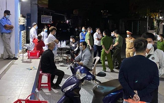 Nhóm người Trung Quốc đi từ Quảng Ninh lọt qua nhiều tỉnh thành để tới Đà Nẵng trốn dịch COVID-19