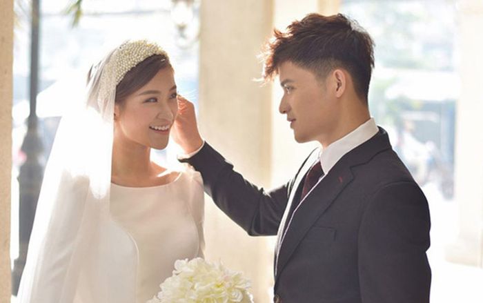 Nữ BTV VTV kết hôn với chàng trai quen trong show hẹn hò sau 8 tháng tìm hiểu