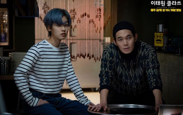 Thất vọng khi Park Sae Roy từ chối màn tỏ tình của Yo Yi Seo, fan quay sang đẩy thuyền cặp đôi chuyên cà khịa trong Tầng lớp Itaewon