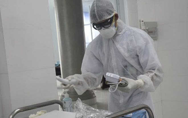 25 người âm tính, 2 ca nghi nhiễm mới sau khi tiếp xúc gần cô gái mắc COVID-19 ở Hà Nội