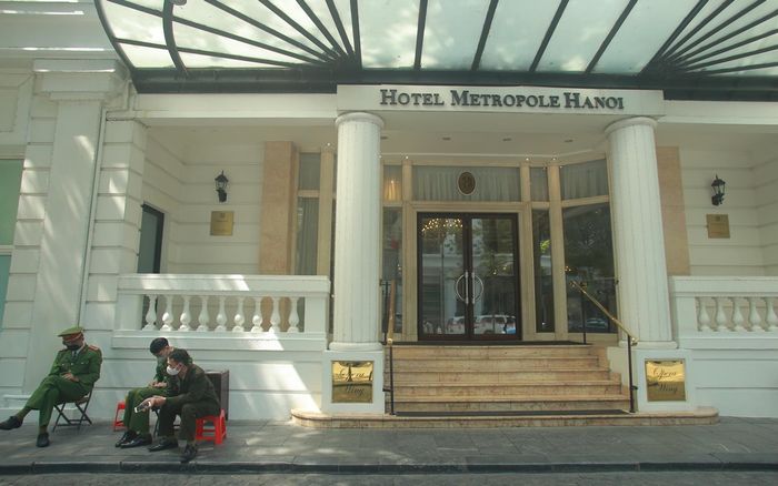 Tạm dừng hoạt động khách sạn 5 sao Metropole vì du khách người Anh dương tính với COVID-19
