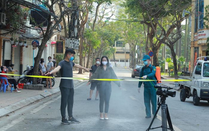 Đoàn công tác Bộ Kế hoạch và Đầu tư âm tính với COVID-19