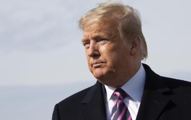 Ông Trump chưa xét nghiệm COVID-19 dù tiếp xúc với vài nghị sĩ đã cách ly