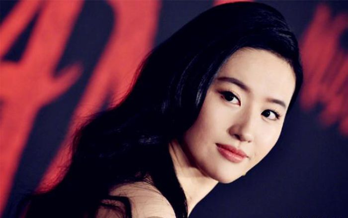 Nếu không có 'Hoa Mộc Lan', chẳng còn ai nhớ đến Lưu Diệc Phi nữa!