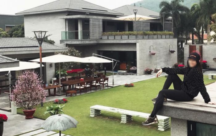 Biệt thự hoành tráng tựa khu nghỉ dưỡng cao cấp của bệnh nhân COVID-19 thứ 17