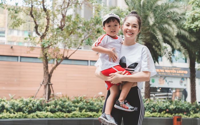 Dương Cẩm Lynh hé lộ kế hoạch tránh dịch COVID-19 khi con trai nghỉ học thời gian dài