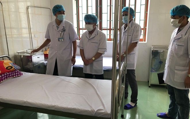 Nghệ An: Truy tìm 11 người đi cùng chuyến bay với bệnh nhân dương tính COVID-19