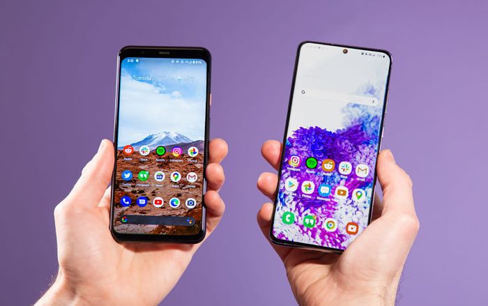 Samsung sẽ vệ sinh smartphone miễn phí để chống lại Covid-19, người dùng iPhone cũng được áp dụng