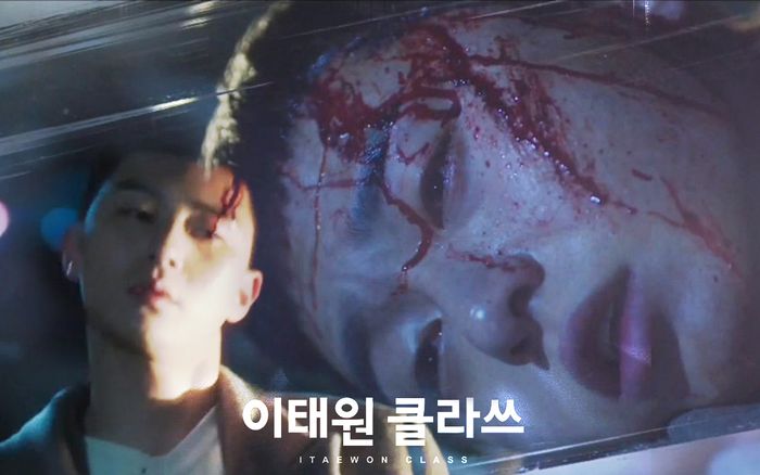 'Tầng lớp Itaewon' tập 14: Park Seo Joon hấp hối sắp chết vì giải cứu Kim Da Mi?