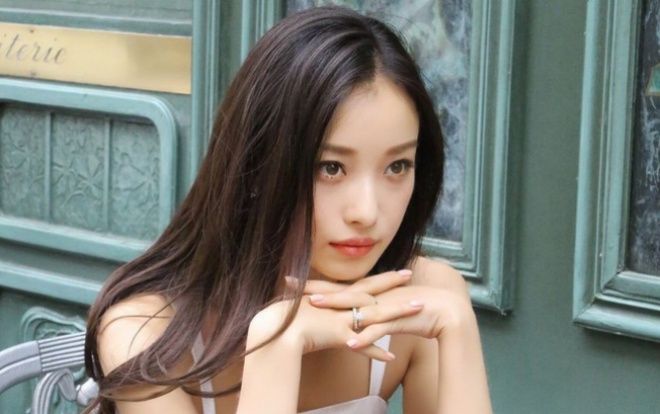 Đã 5 năm kể từ ngày làm phù dâu cho Angela Baby, khán giả vẫn 'dài cổ' chờ Nghê Ni… lên xe hoa