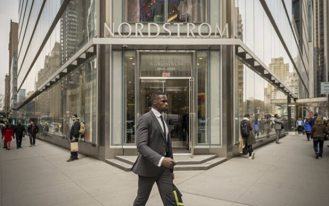 Tập đoàn thời trang đóng cửa 1000 cửa hàng ở Mỹ và Canada vì dịch COVID-19