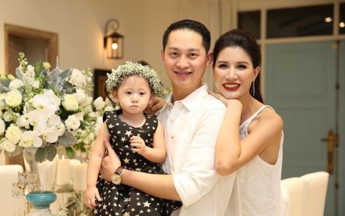 Trang Trần than thở việc đuổi gần 40 người giúp việc khiến cô bị chồng chê khó tính