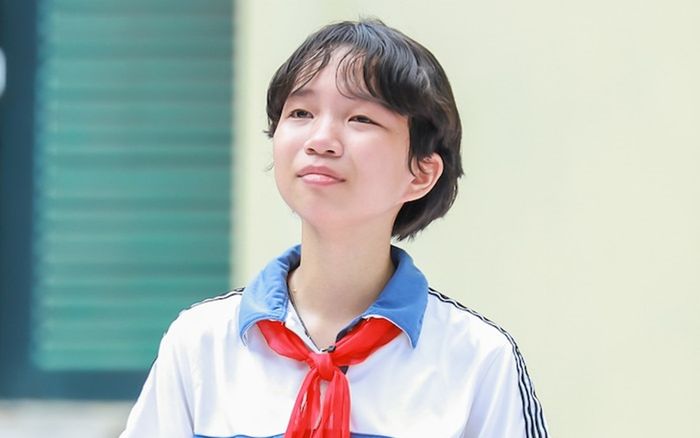 Mẹ nữ sinh bị lưu ban với lời xin lỗi trong nước mắt: 'Bố mẹ lúc nào cũng yêu thương, bên cạnh con'