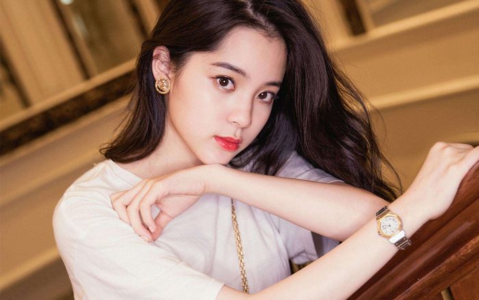 Trốn dịch ở Mỹ về Đài Loan, Âu Dương Na Na vẫn thoải mái dạo phố mặc cho lệnh buộc phải cách ly