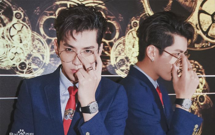 Thành tích truyền hình - điện ảnh của nam thần Hoa Ngữ (Phần 2): Tiêu Chiến 'khiêm tốn' nhất, doanh thu phòng vé của Ngô Diệc Phàm cao ngất ngưỡng