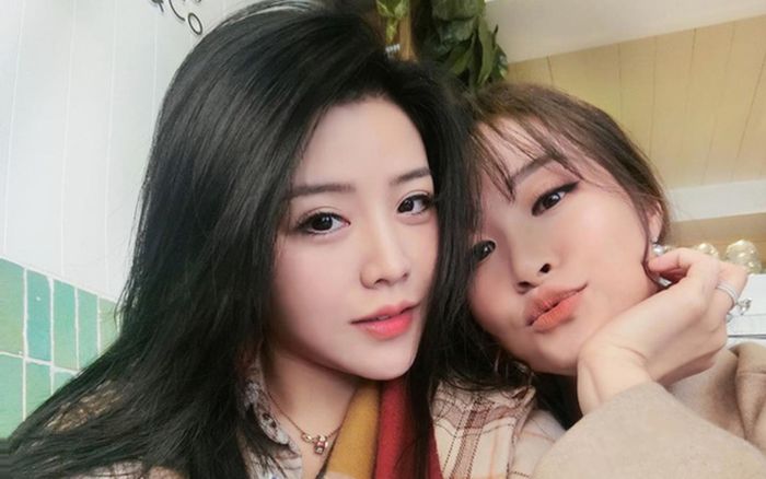 Em gái Ông Cao Thắng úp mở việc Đông Nhi đang mang thai con đầu lòng sau 4 tháng kết hôn