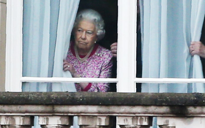 Thái tử Charles mắc Covid 19, Buckingham và lâu đài Windsor ảm đạm vì cách ly