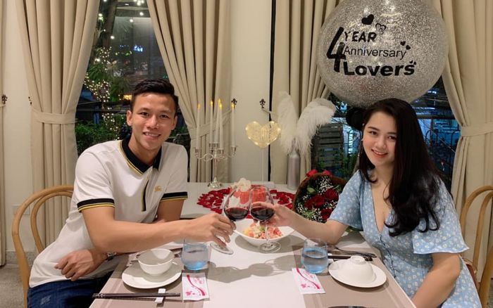 Vợ chồng Quế Ngọc Hải cực hài hước diễn 'Hải quay xe'