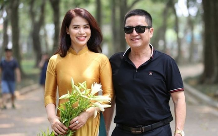 Nghệ sĩ Chí Trung đáp trả gay gắt khi bạn gái bị so sánh với vợ cũ Ngọc Huyền