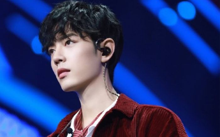 Chủ công ty quản lý Long Đan Ni từng chèn ép, chê bai Tiêu Chiến như thế nào?