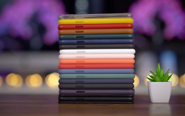 Tương lai mờ mịt của chiếc iPhone đầu tiên hỗ trợ 5G do COVID-19