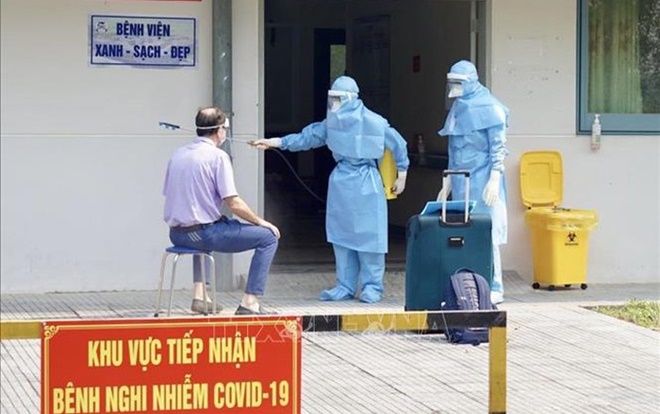 Bệnh nhân số 49 và 54 nhiễm COVID-19 được điều trị khỏi bệnh