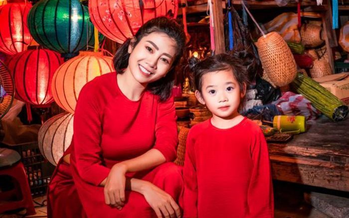 Bạn thân tiết lộ, gia đình Mai Phương chưa có dự tính cụ thể nào về nuôi dưỡng bé Lavie