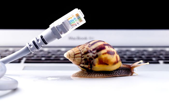 Tốc độ mạng Internet Việt Nam bỗng chậm bất thường, ai cũng ngán ngẩm khi biết nguyên nhân