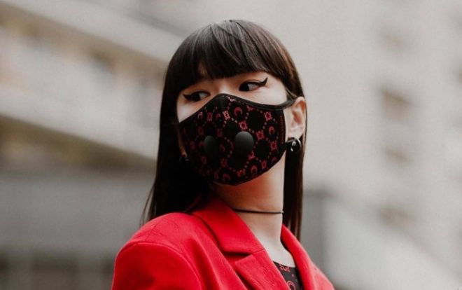 Dior, Burberry tăng cường sản xuất khẩu trang vải hỗ trợ ngành y Tế trong mùa dịch