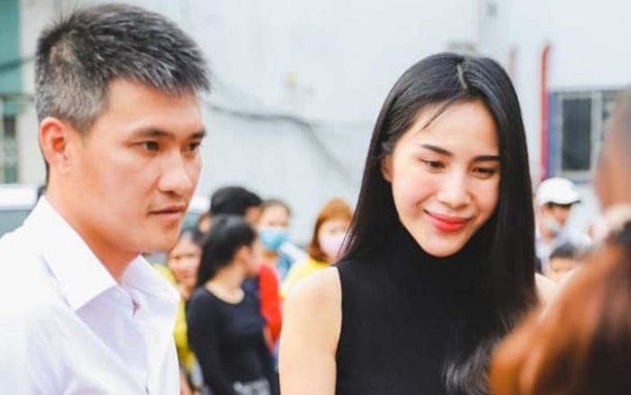 Thủy Tiên bênh vực Công Vinh khi bị mỉa mai lo làm từ thiện miền Tây mà không thấy về Nghệ An giúp đỡ