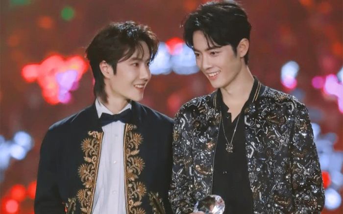 Couple 'Bác Quân Nhất Tiêu' của Vương Nhất Bác - Tiêu Chiến phá mốc 2 triệu fan hâm mộ!