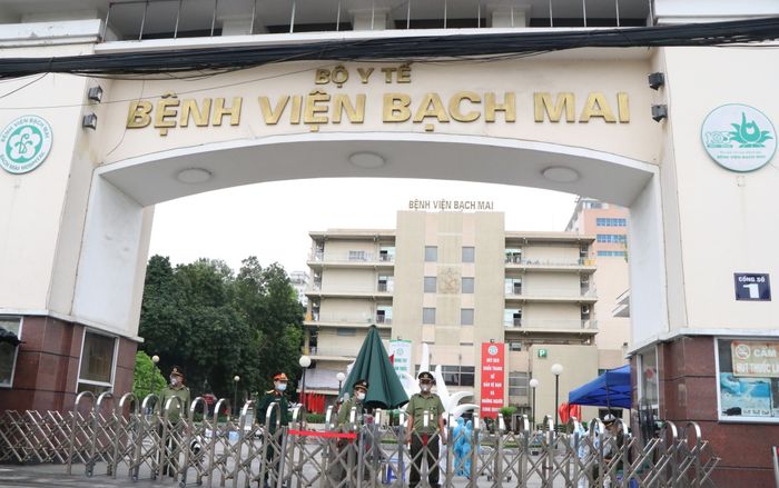 Hà Nội phát hiện trường hợp dương tính lần 1 COVID-19 sau khi khám ở Bệnh viện Bạch Mai 23 ngày trước
