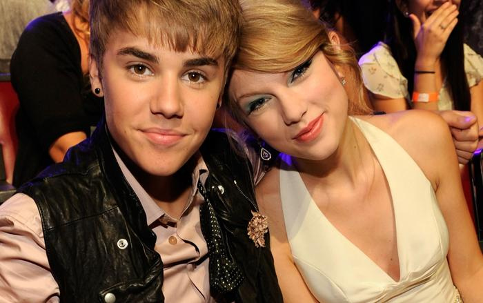 Bất ngờ chưa: Taylor Swift phát nhạc Justin Bieber, Harry Styles, Joe Jonas cho fan hâm mộ