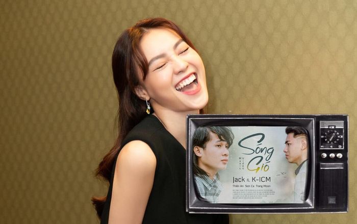 'Thánh phá hit' Ninh Dương Lan Ngọc hát karaoke 'Sóng gió' và cái kết khiến ai cũng phải bật cười