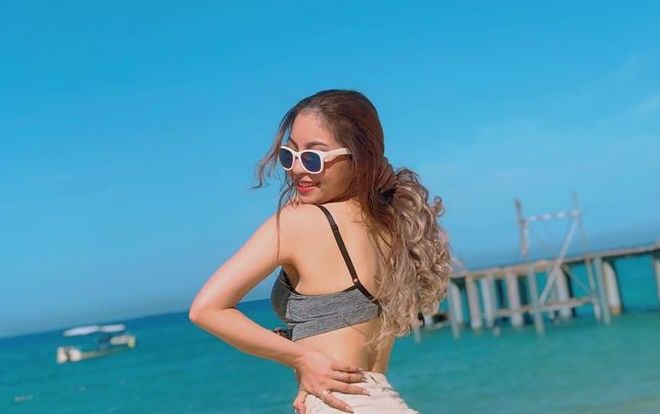 Fans nóng mắt với bức ảnh 'ngây ngô và đầy trong sáng' của Nhật Lê