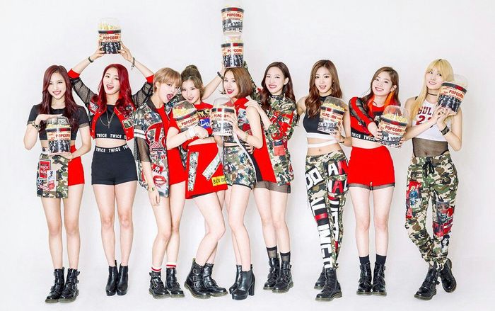 Like Ooh Ahh trở thành MV thứ 5 của Twice cán mốc 350 triệu lượt xem trên youtube!