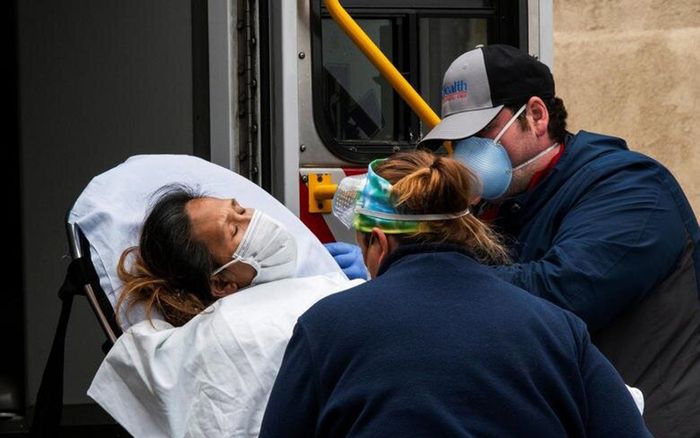 Nước Mỹ vật lộn với 'tuần chết chóc cao điểm'