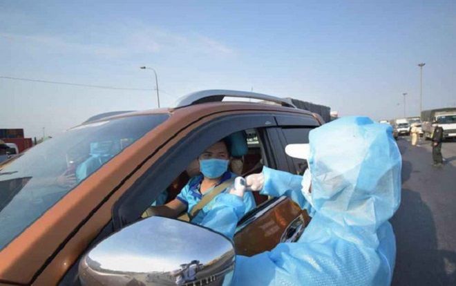 TP.HCM phạt 2.482 trường hợp không đeo khẩu trang nơi công cộng