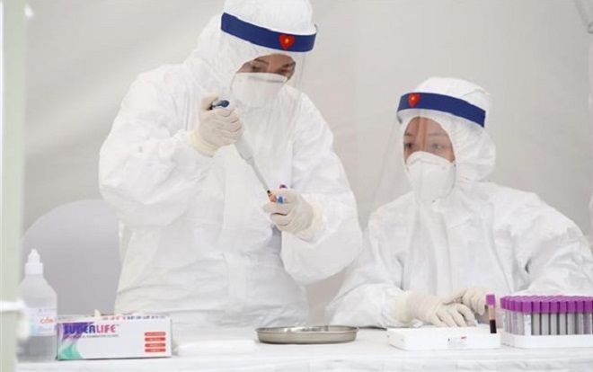 Cho phép cơ sở y tế tư nhân được thực hiện xét nghiệm chẩn đoán COVID-19