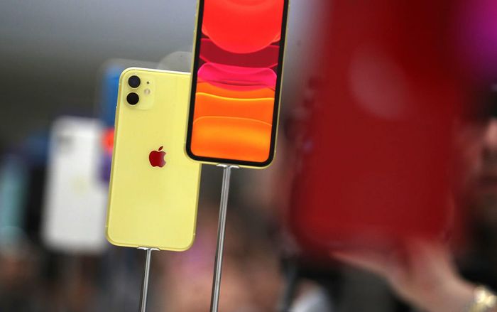 iPhone 11 giảm giá mạnh ở Trung Quốc vì virus corona chủng mới