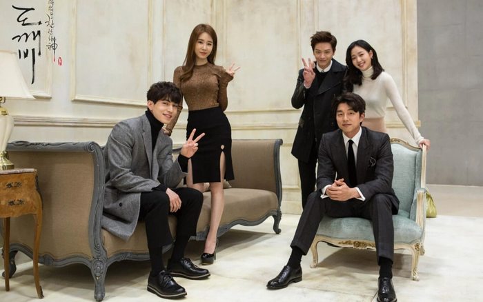 Phản ứng của Lee Dong Wook và Yoo In Na trước những cảnh hôn ngọt ngào trong phim Goblin