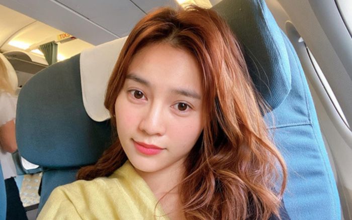 Khoe ảnh trong bộ dạng xuề xoà nhưng Ninh Dương Lan Ngọc vẫn ghi điểm với nhan sắc đỉnh cao tuổi 30
